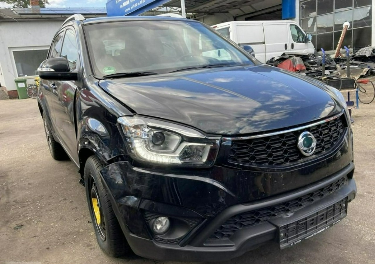 Ssangyong Korando IV 2.2D 180KM - Voiture: photos 3 Ssangyong Korando IV 2.2D 180KM - Voiture: photos 3