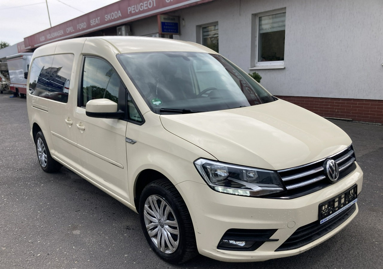 Volkswagen Caddy III Caddy 2.0 dla Niepełnosprawnych inwalida rampa Model 2020 Pfron - Voiture: photos 2 Volkswagen Caddy III Caddy 2.0 dla Niepełnosprawnych inwalida rampa Model 2020 Pfron - Voiture: photos 2