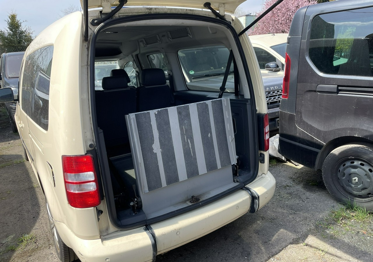 Volkswagen Caddy III Caddy do przewozu Niepełnosprawnych inwalida rampa 2015 - Voiture: photos 2 Volkswagen Caddy III Caddy do przewozu Niepełnosprawnych inwalida rampa 2015 - Voiture: photos 2