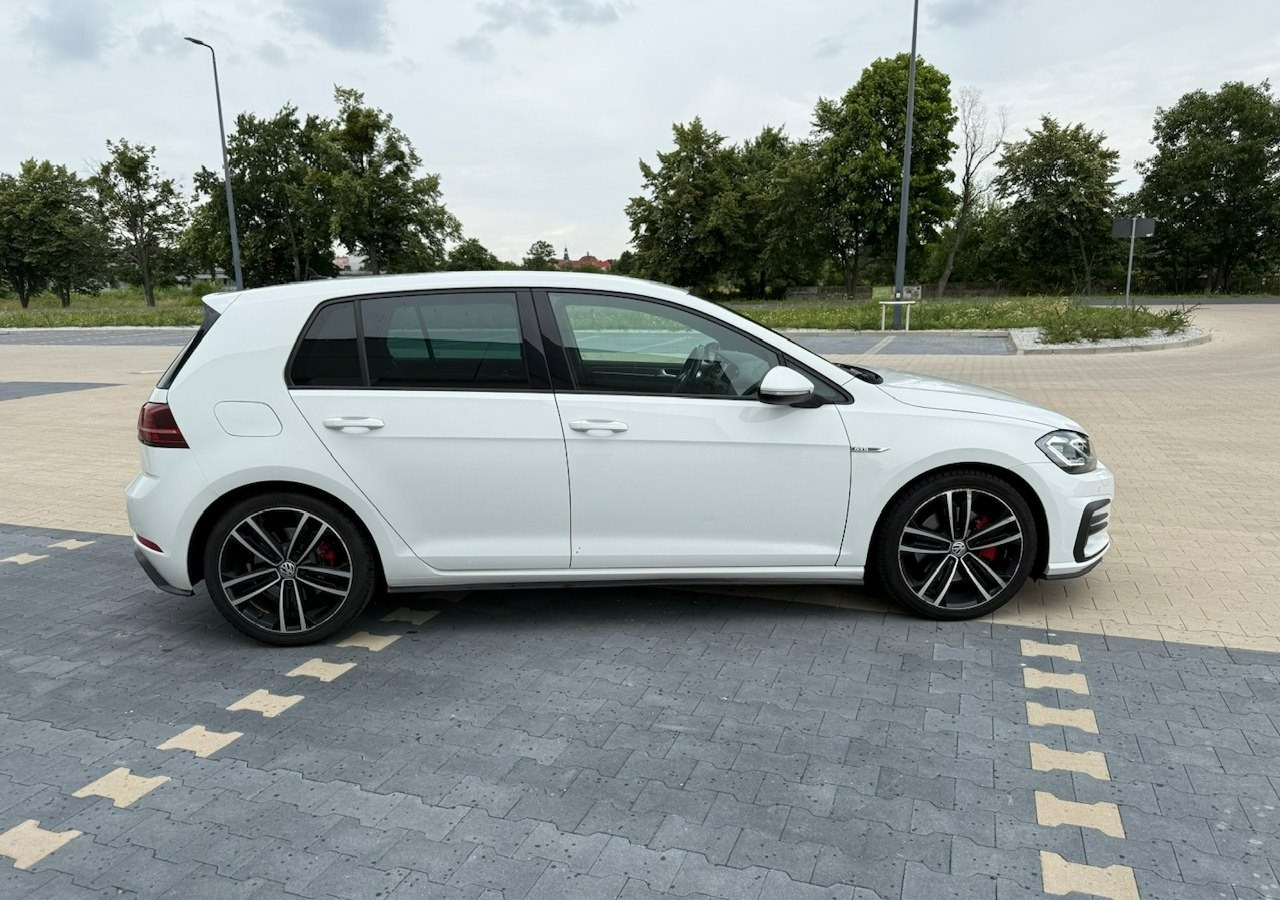 Volkswagen Golf VII GTD 2.0TDI 184KM FullLed Navi Klimatronik ACC Asystenci - Berline: photos 5 Volkswagen Golf VII GTD 2.0TDI 184KM FullLed Navi Klimatronik ACC Asystenci - Berline: photos 5