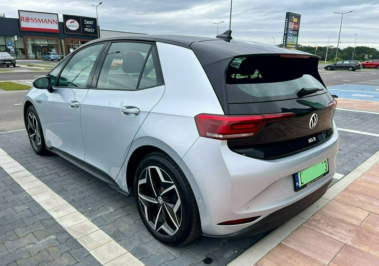 Volkswagen ID.3 ID.3 PRO S *Bogate wyposażenie*77kWh*500km zasięgu*FV23%*Pompa ciepł - Voiture: photos 4 Volkswagen ID.3 ID.3 PRO S *Bogate wyposażenie*77kWh*500km zasięgu*FV23%*Pompa ciepł - Voiture: photos 4