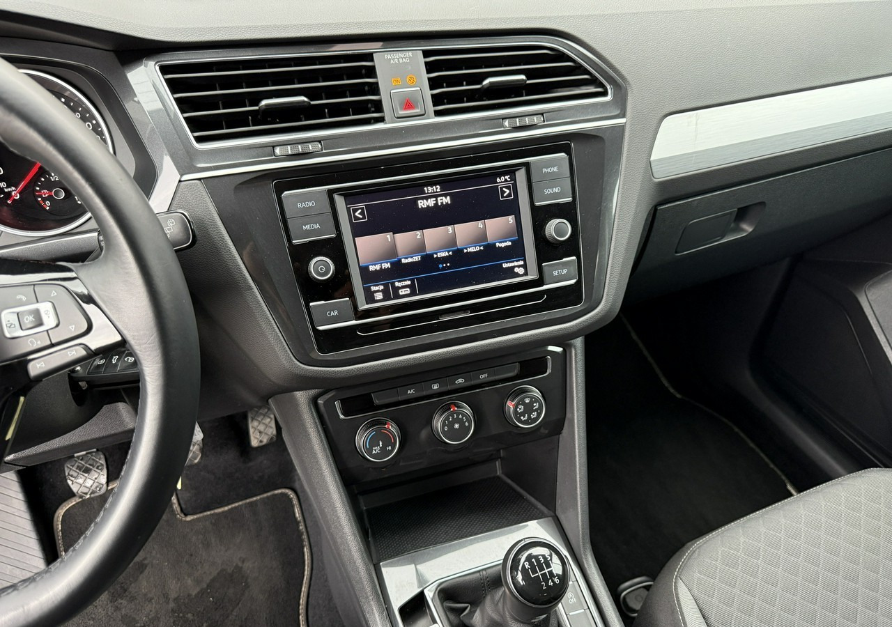 SUV Volkswagen Tiguan II 1,4TSI 150KM 65tyśkm 7osobowy Comfort Tempomat ACC Klima Alu 2018: photos 17