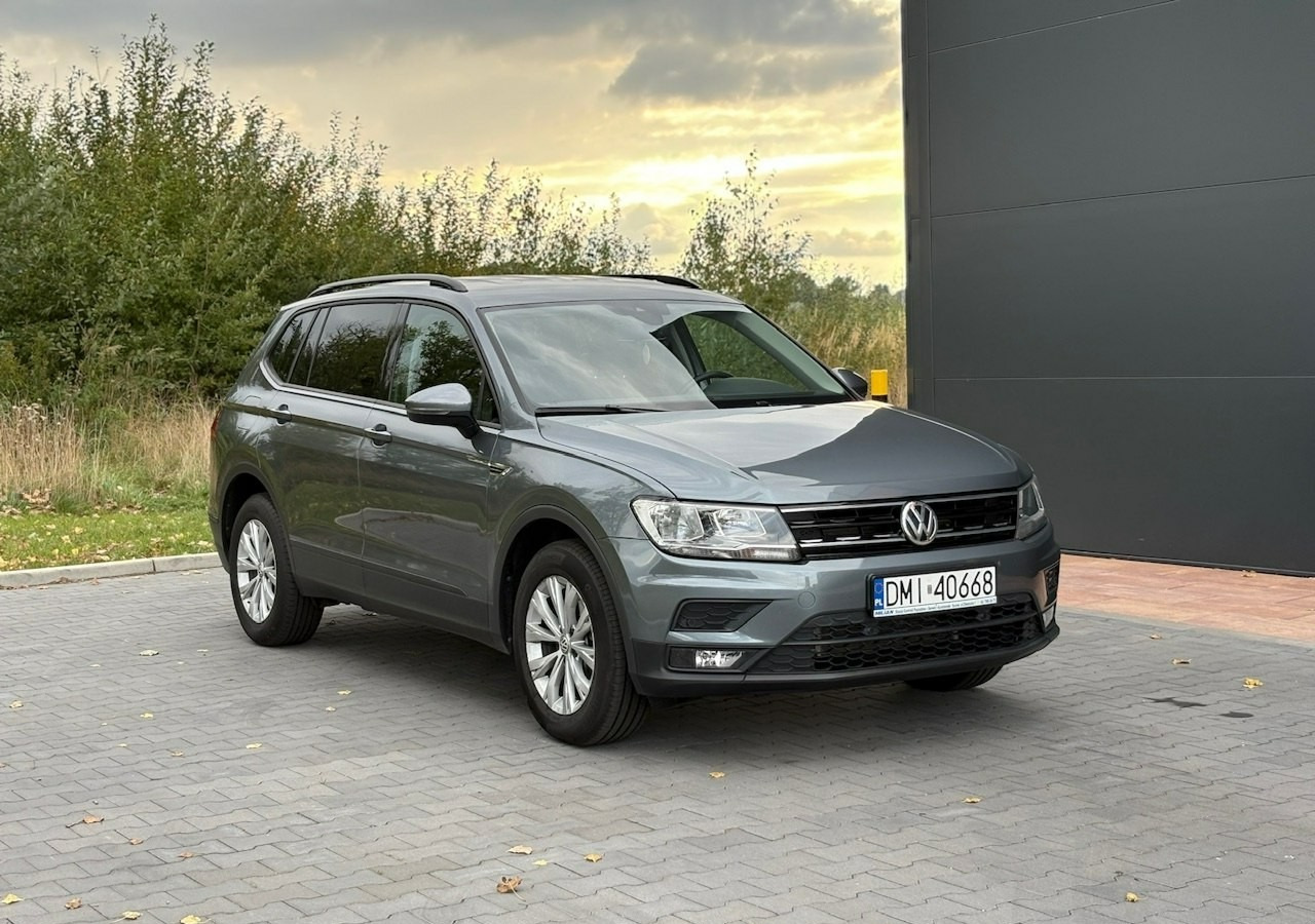 Volkswagen Tiguan II 1,4TSI 150KM 65tyśkm 7osobowy Comfort Tempomat ACC Klima Alu 2018 - SUV: photos 1 Volkswagen Tiguan II 1,4TSI 150KM 65tyśkm 7osobowy Comfort Tempomat ACC Klima Alu 2018 - SUV: photos 1