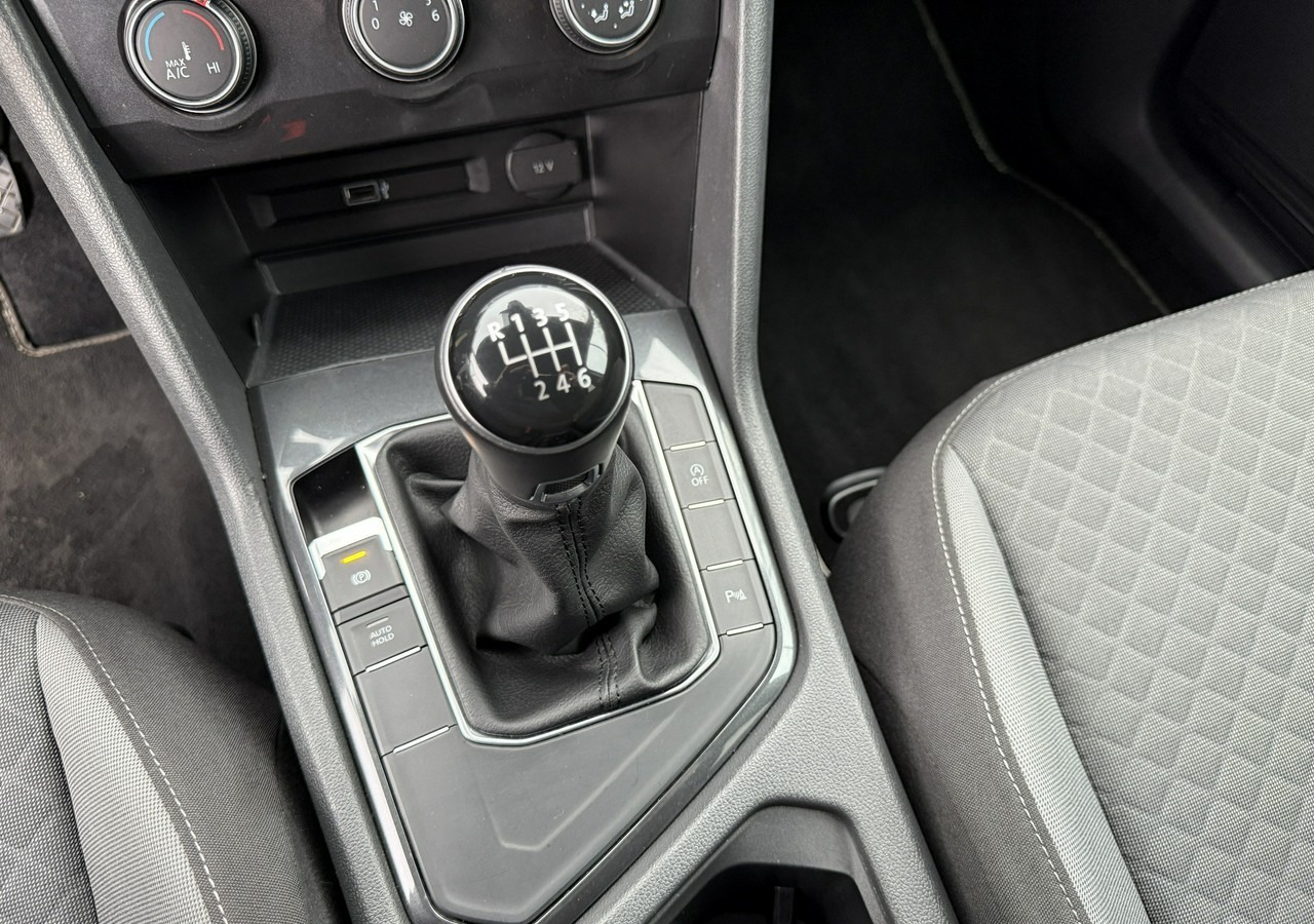 SUV Volkswagen Tiguan II 1,4TSI 150KM 65tyśkm 7osobowy Comfort Tempomat ACC Klima Alu 2018: photos 18