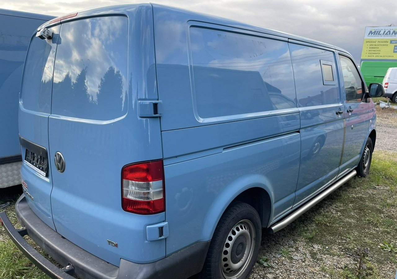 Volkswagen Transporter Trasporter T5 Bankowóz kuloodporny opancerzony 2015 - Fourgon blindé: photos 3 Volkswagen Transporter Trasporter T5 Bankowóz kuloodporny opancerzony 2015 - Fourgon blindé: photos 3