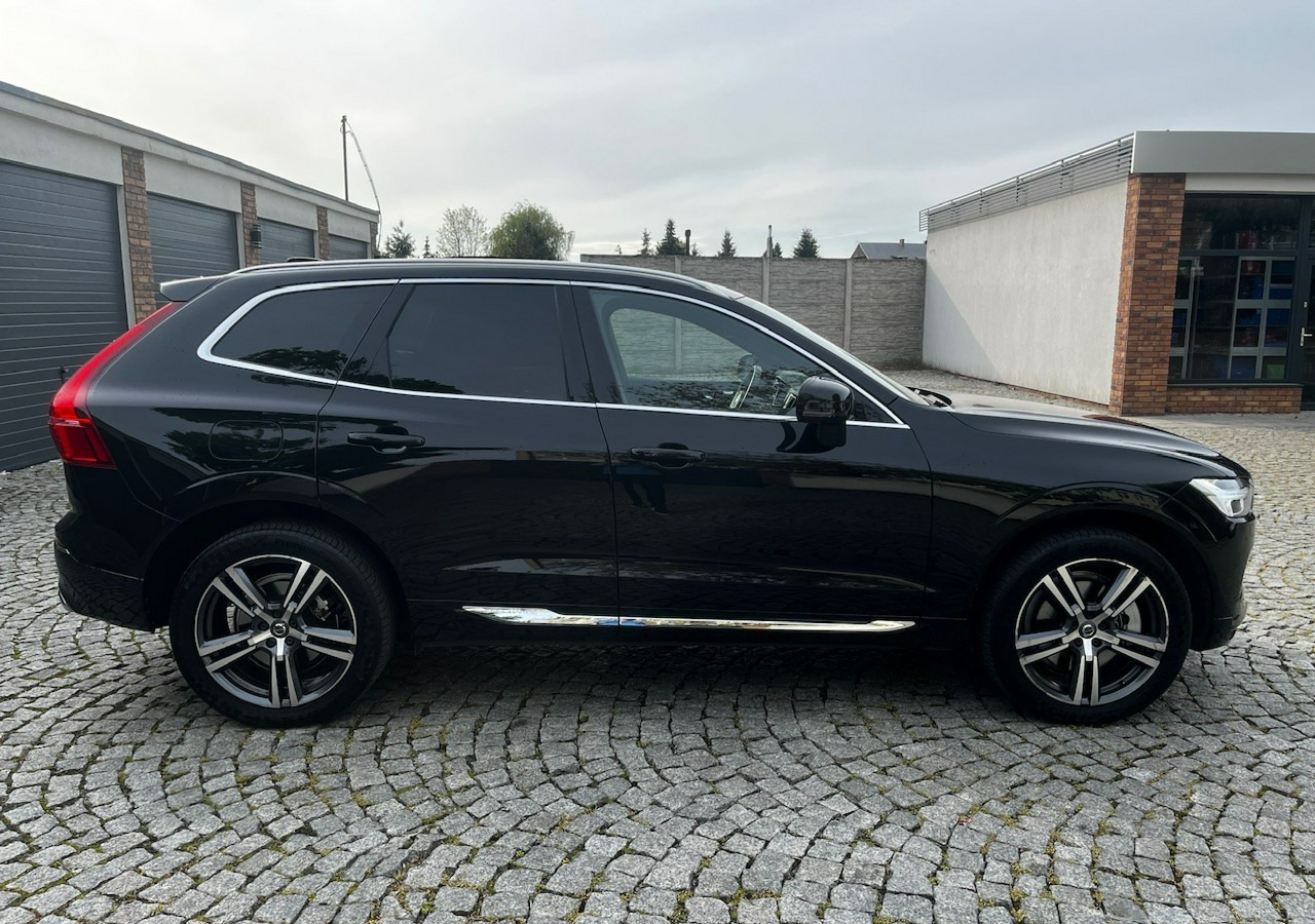 Volvo XC60 II XC60 Recharge Hybryda Plug-in 2.0T8 390KM Inscription Faktura Vat 23 - SUV: photos 5 Volvo XC60 II XC60 Recharge Hybryda Plug-in 2.0T8 390KM Inscription Faktura Vat 23 - SUV: photos 5