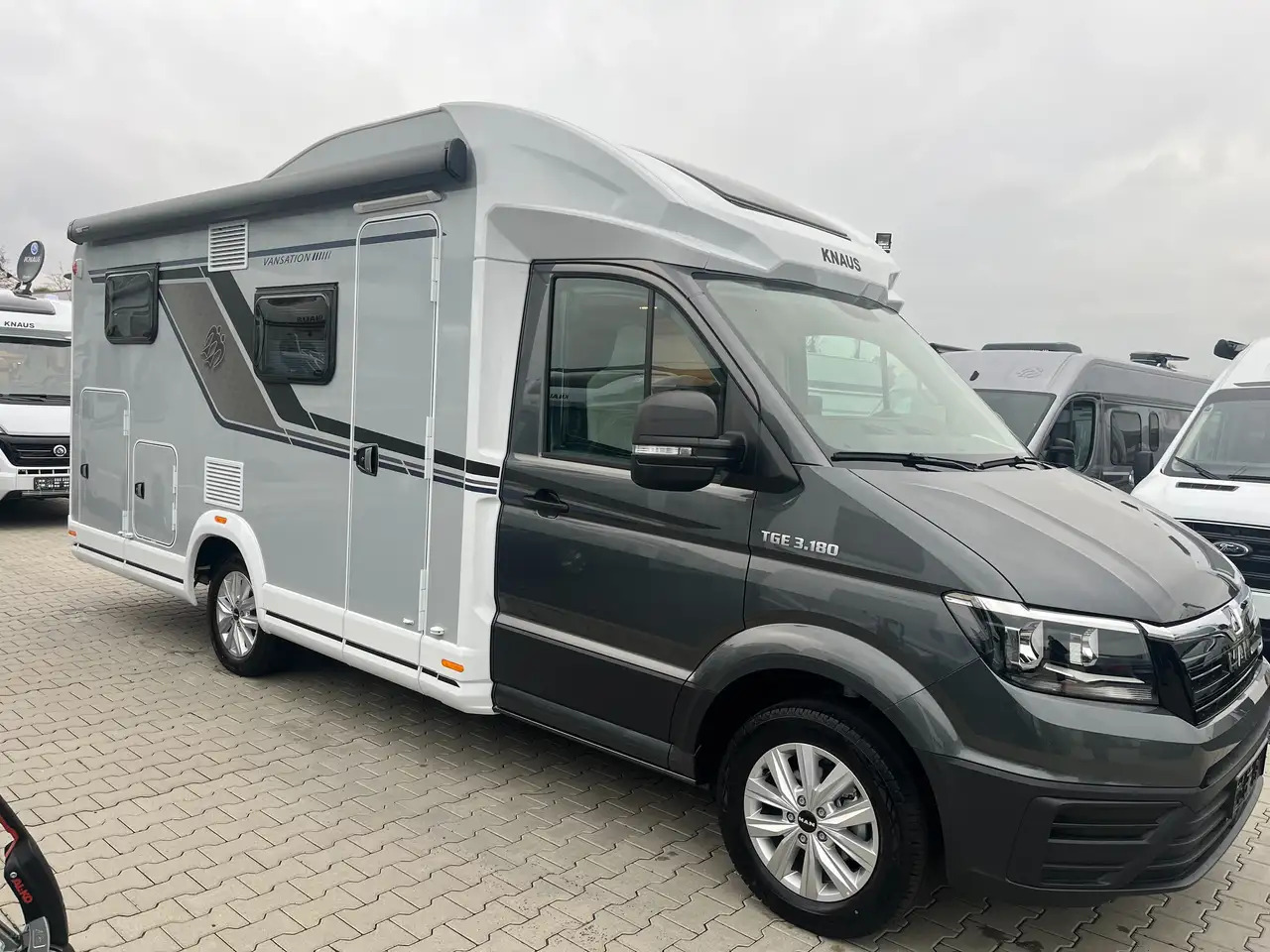 Knaus VAN WAVE 640 MEG VANSATION - Camping-car profilé: photos 2 Knaus VAN WAVE 640 MEG VANSATION - Camping-car profilé: photos 2