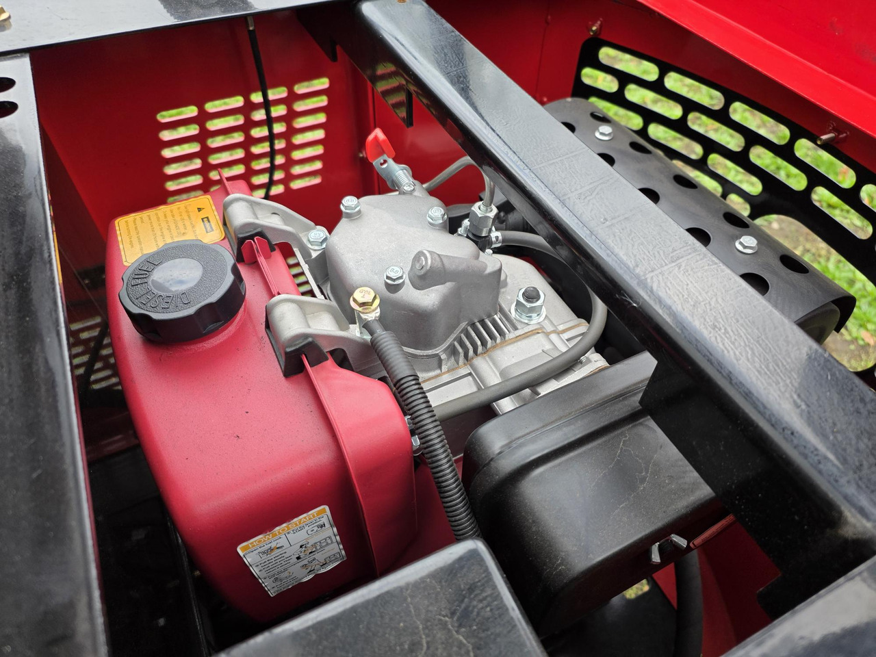 Jpc ht 1200 - Mini pelle: photos 5 Jpc ht 1200 - Mini pelle: photos 5