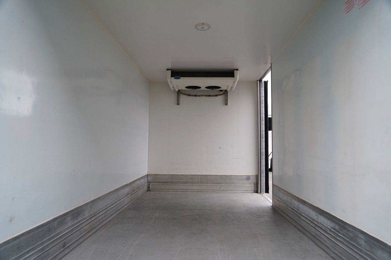 Utilitaire frigorifique Iveco DAILY 35.120 / CHŁODNIA LAMBERET / AGREGAT CARRI: photos 14 Utilitaire frigorifique Iveco DAILY 35.120 / CHŁODNIA LAMBERET / AGREGAT CARRI: photos 14