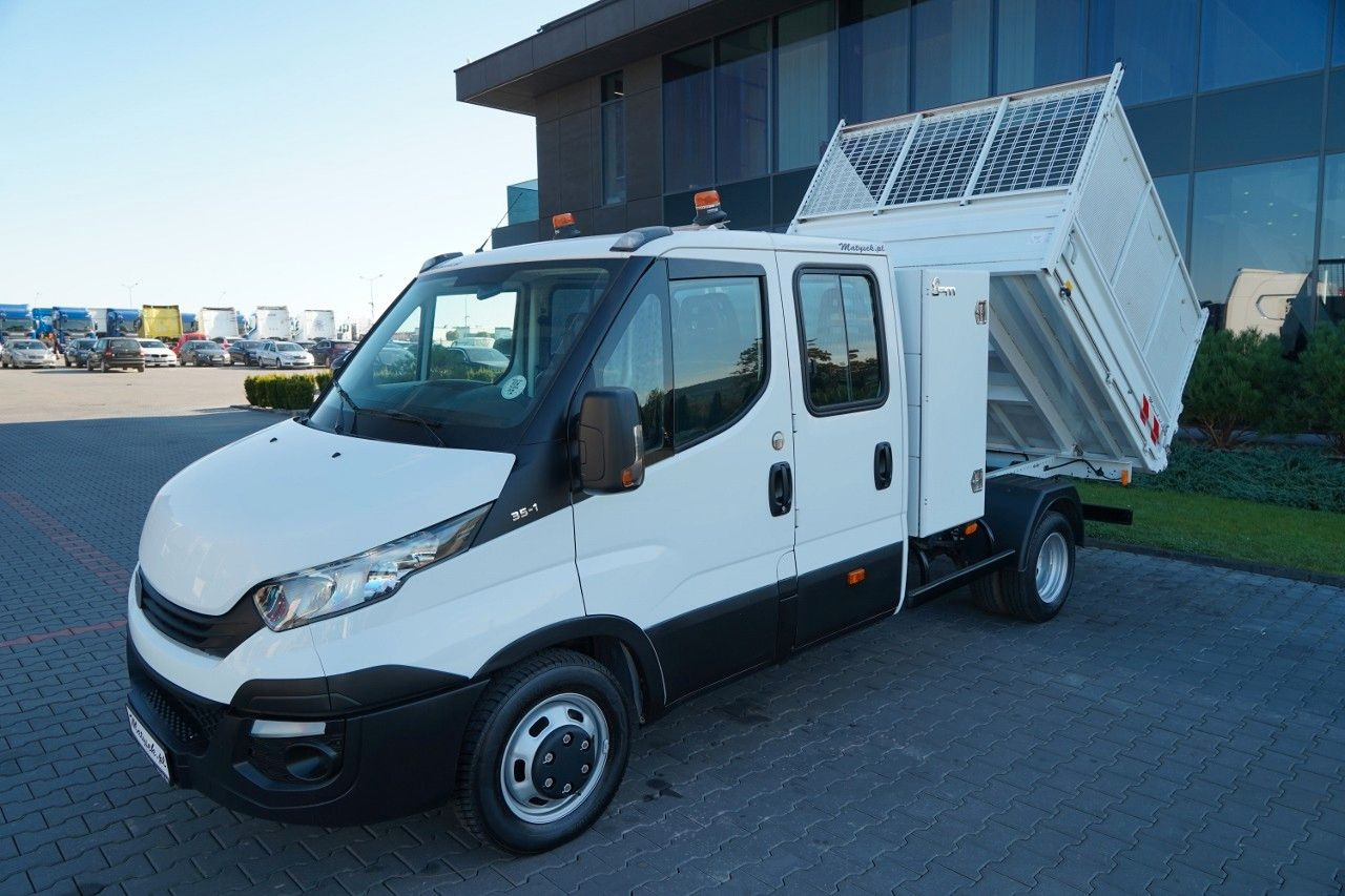 Iveco DAILY 35-140 / BRYGADOWKA / WYWROTKA / BLIŹNIAK - Utilitaire benne, Utilitaire double cabine: photos 2 Iveco DAILY 35-140 / BRYGADOWKA / WYWROTKA / BLIŹNIAK - Utilitaire benne, Utilitaire double cabine: photos 2
