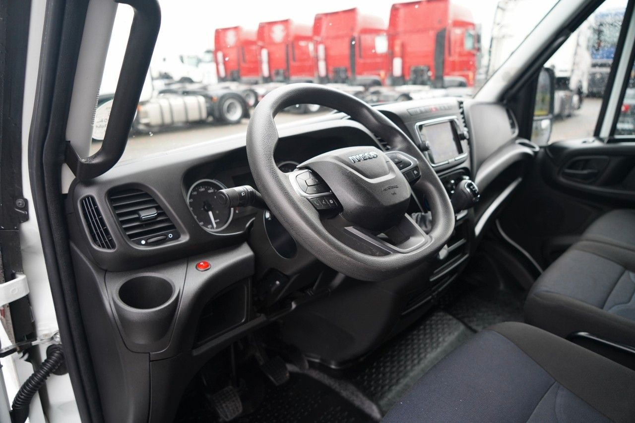 Utilitaire frigorifique Iveco DAILY 35-160 / KONTENER 4,3 M / WINDA DHOLLANDIA: photos 29