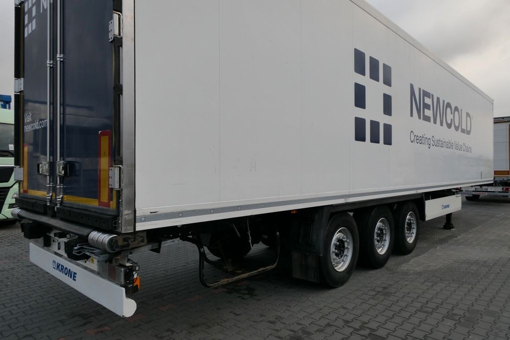 Krone CHŁODNIA / 2017 ROK / CARRIER VECTOR 1550 - Semi-remorque frigorifique: photos 5 Krone CHŁODNIA / 2017 ROK / CARRIER VECTOR 1550 - Semi-remorque frigorifique: photos 5