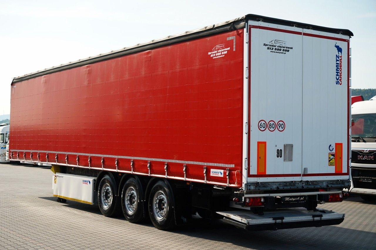 Schmitz Cargobull FIRANKA / STANDARD / 2x OŚ PODNOSZONA / WINDA / - Semi-remorque rideaux coulissants: photos 3 Schmitz Cargobull FIRANKA / STANDARD / 2x OŚ PODNOSZONA / WINDA / - Semi-remorque rideaux coulissants: photos 3