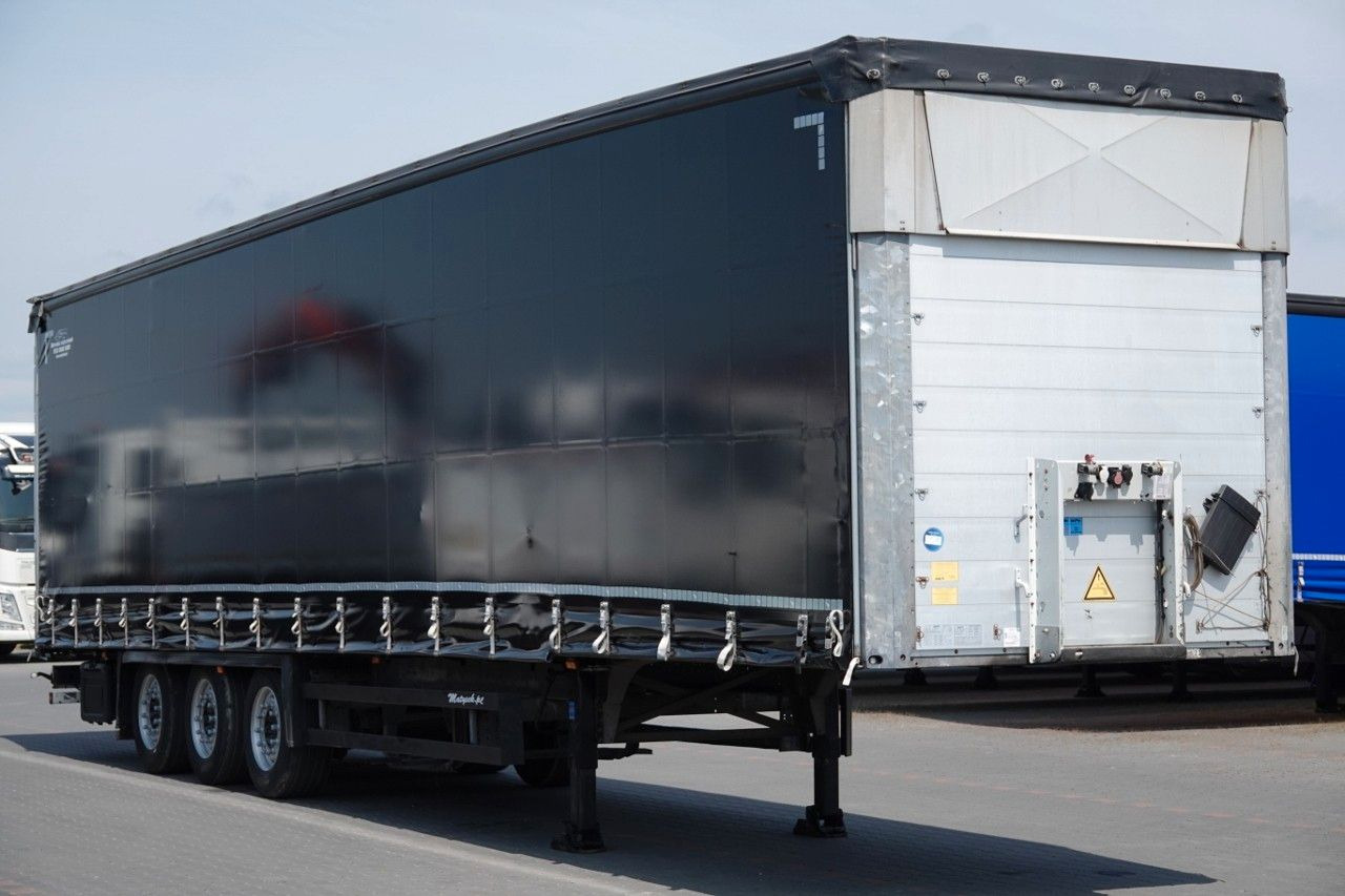 Schmitz Cargobull FIRANKA / VARIOS / 385/55 R22,5 / DACH PODNOSZO - Semi-remorque rideaux coulissants: photos 1 Schmitz Cargobull FIRANKA / VARIOS / 385/55 R22,5 / DACH PODNOSZO - Semi-remorque rideaux coulissants: photos 1
