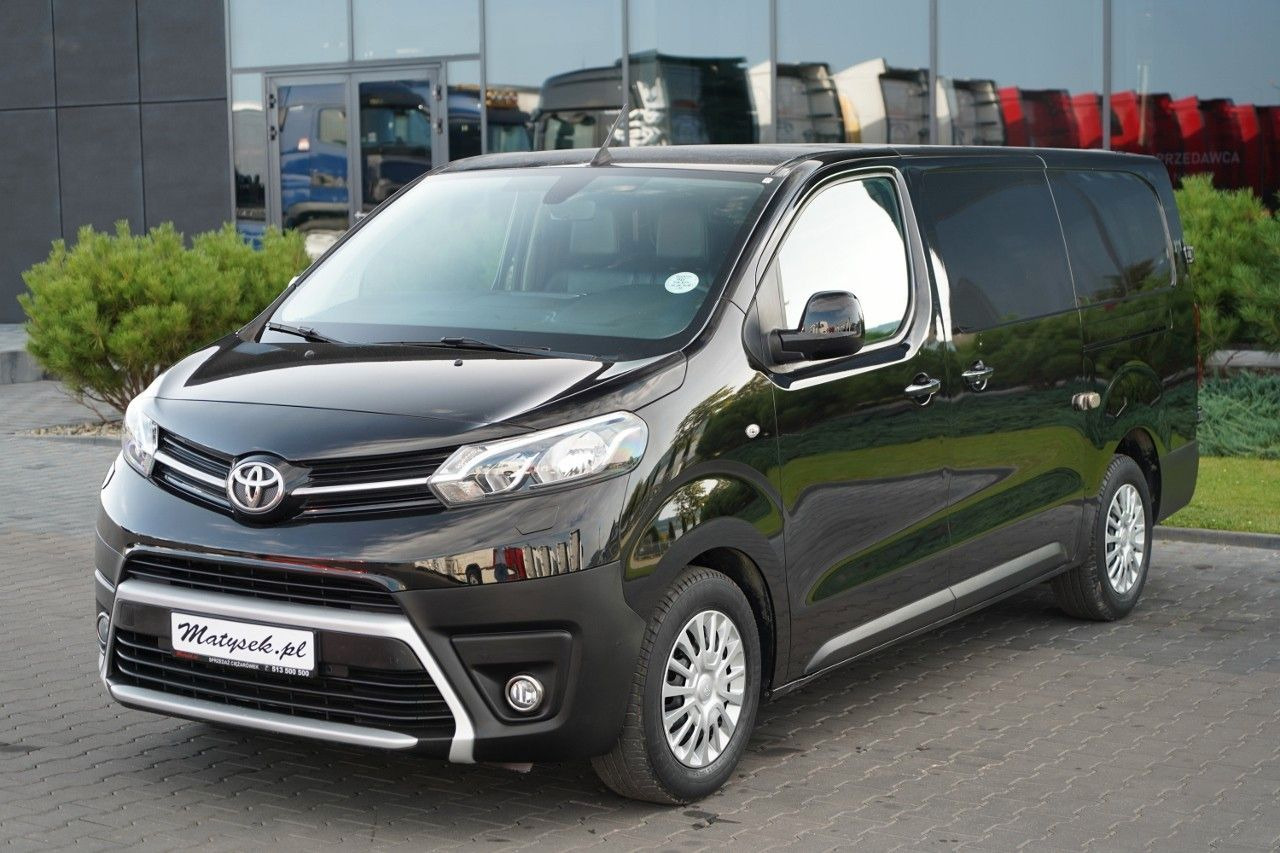Toyota PROACE / FURGON / BLASZAK / 2.0 D / ZABUDOWA - Fourgonnette: photos 3 Toyota PROACE / FURGON / BLASZAK / 2.0 D / ZABUDOWA - Fourgonnette: photos 3