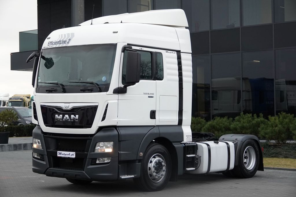 MAN TGX 18. 440 / XLX / STANDARD / 2016 ROK / - Tracteur routier: photos 2 MAN TGX 18. 440 / XLX / STANDARD / 2016 ROK / - Tracteur routier: photos 2