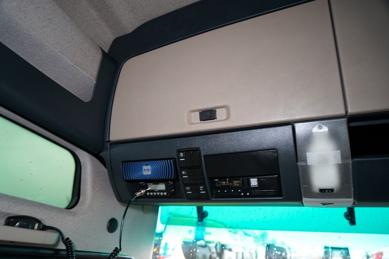 Tracteur routier MAN TGX 18.470 / LOW DECK / MEGA / REGULOWANE SIODŁO: photos 32