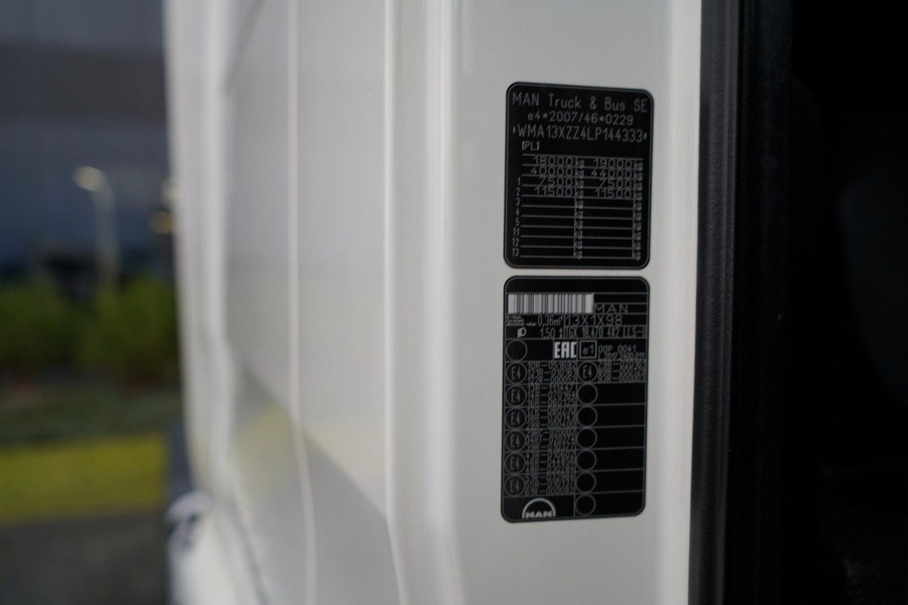 Tracteur routier MAN TGX 18.470 / LOW DECK / MEGA / REGULOWANE SIODŁO: photos 36