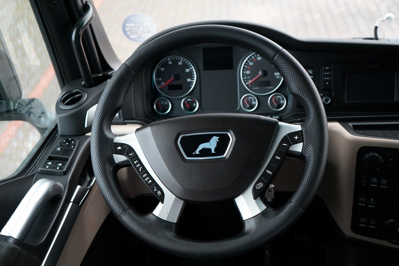 Tracteur routier MAN TGX 18.470 / LOW DECK / MEGA / REGULOWANE SIODŁO: photos 28