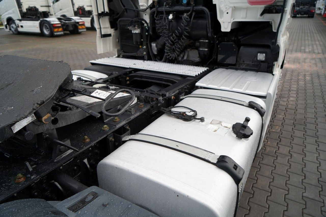 Tracteur routier MAN TGX 18.470 / LOW DECK / MEGA / REGULOWANE SIODŁO: photos 16