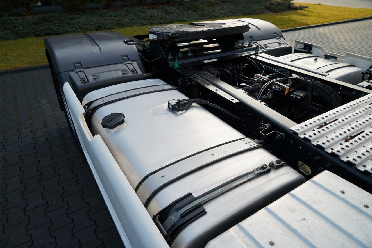 Tracteur routier MAN TGX 18.510 / GM / RETARDER / NAVI / 2022 R: photos 18 Tracteur routier MAN TGX 18.510 / GM / RETARDER / NAVI / 2022 R: photos 18