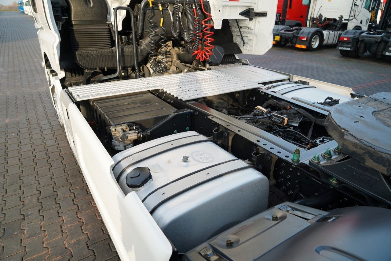 Tracteur routier MAN TGX 18.510 / GM / RETARDER / NAVI / 2022 R: photos 14 Tracteur routier MAN TGX 18.510 / GM / RETARDER / NAVI / 2022 R: photos 14