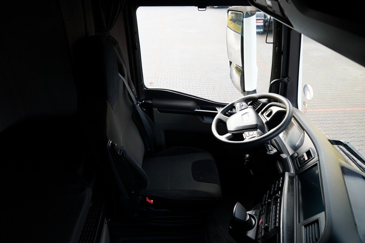 Tracteur routier MAN TGX 18.510 / GM / RETARDER / NAVI / 2022 R: photos 28 Tracteur routier MAN TGX 18.510 / GM / RETARDER / NAVI / 2022 R: photos 28