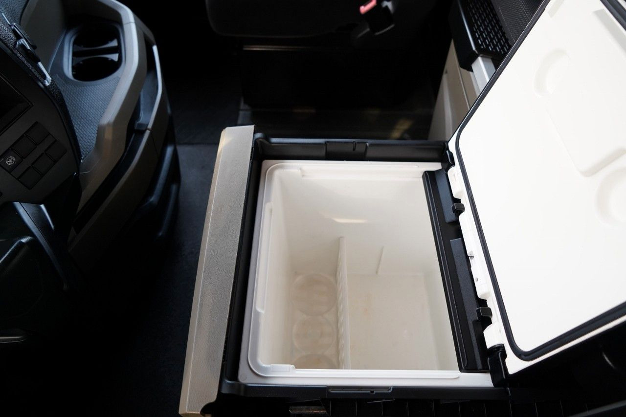 Tracteur routier MAN TGX 18.510 / GM / RETARDER / NAVI / 2022 R: photos 27 Tracteur routier MAN TGX 18.510 / GM / RETARDER / NAVI / 2022 R: photos 27