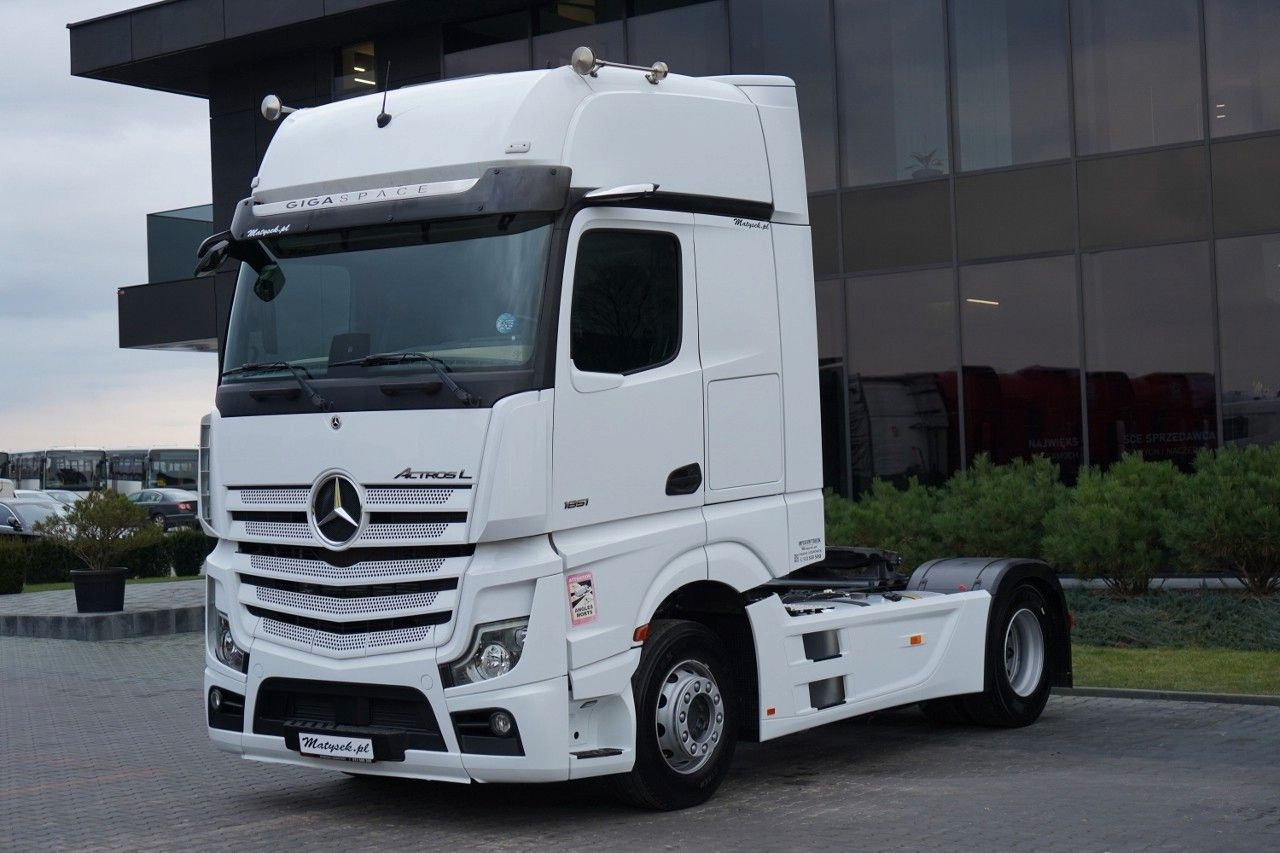 Mercedes-Benz ACTROS L 1851 / GIGA SPACE / RETARDER / 2022 R - Tracteur routier: photos 4 Mercedes-Benz ACTROS L 1851 / GIGA SPACE / RETARDER / 2022 R - Tracteur routier: photos 4