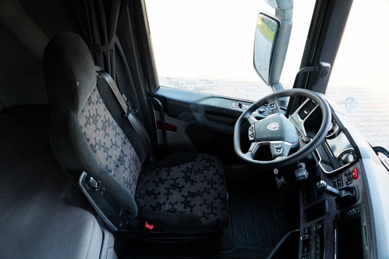 Tracteur routier Scania S 500 / RETARDER / I-PARK COOL / NAVI: photos 28 Tracteur routier Scania S 500 / RETARDER / I-PARK COOL / NAVI: photos 28