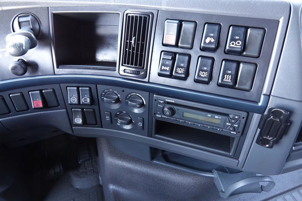 Tracteur routier Volvo FH 500 / 6x2 / RETARDER / PEŁNY ADR / PUSHER / O: photos 15