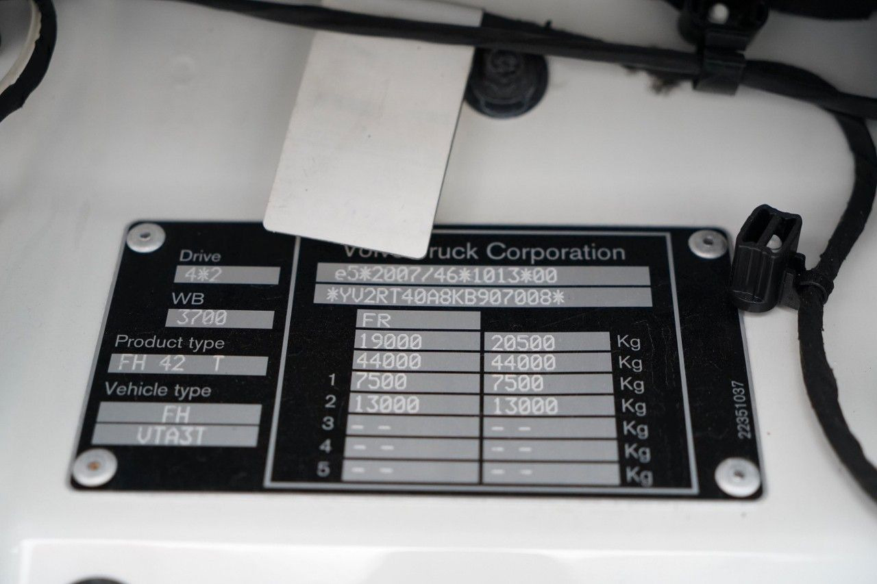 Tracteur routier Volvo FH 500 / PEŁNY ADR / I-PARK COOL: photos 35 Tracteur routier Volvo FH 500 / PEŁNY ADR / I-PARK COOL: photos 35