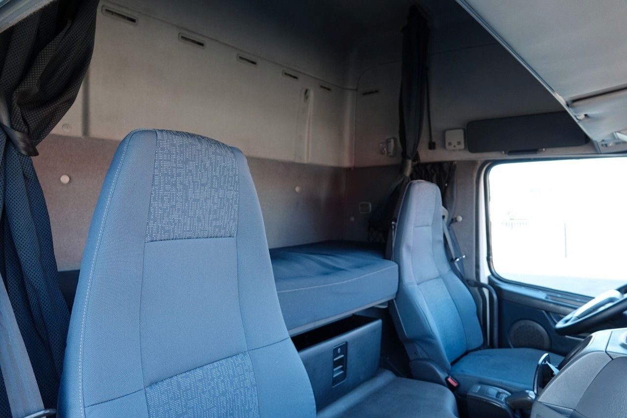 Tracteur routier Volvo FM 450 / ADR / HYDRAULIKA /  RETARDER / ALUFELGI: photos 17 Tracteur routier Volvo FM 450 / ADR / HYDRAULIKA /  RETARDER / ALUFELGI: photos 17