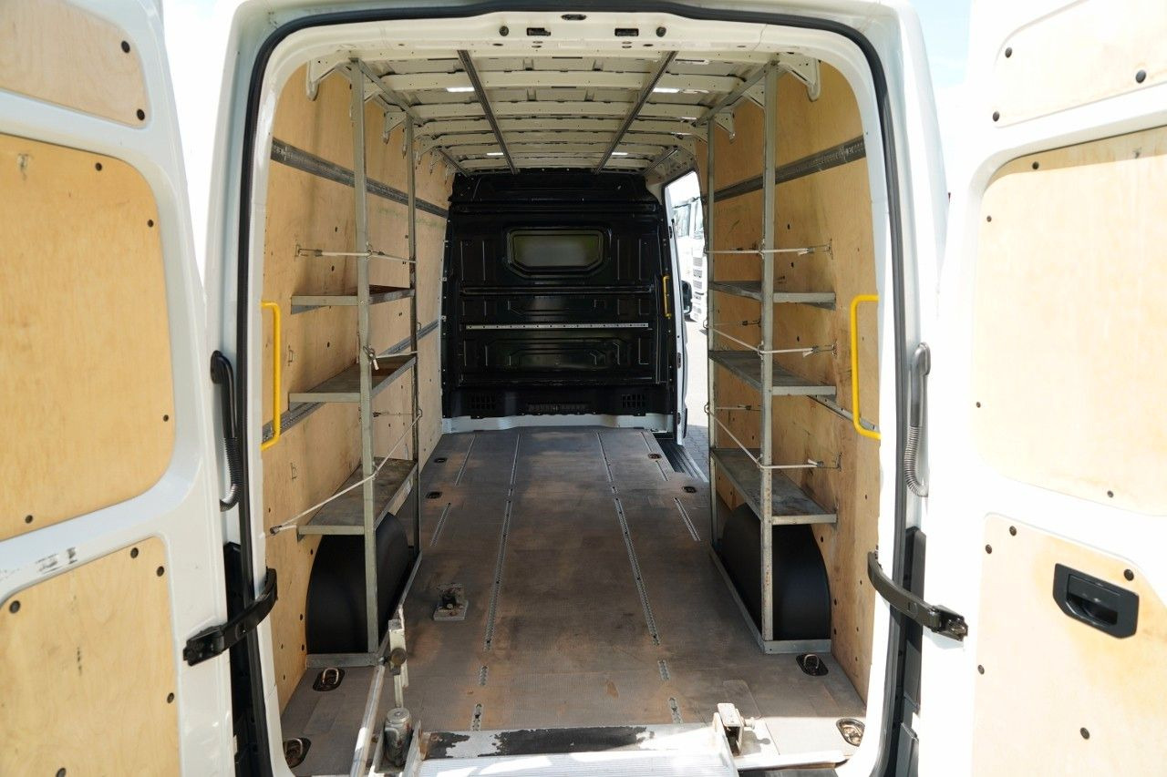 Fourgon utilitaire Volkswagen CRAFTER / 2.0 D / FURGON BLASZAK / NAJAZD ALUMIN: photos 11