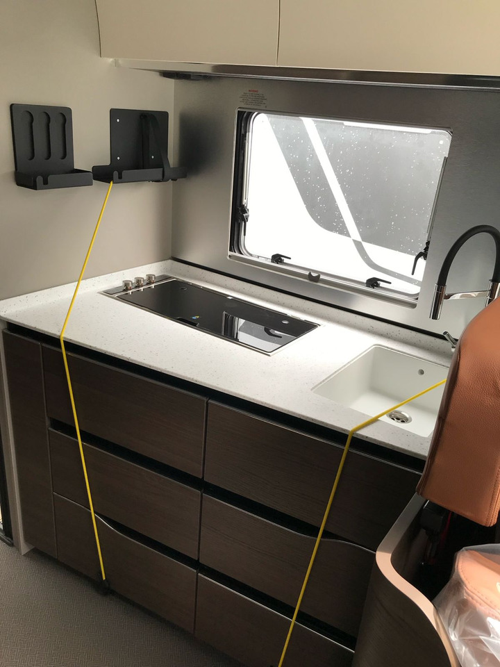 ADRIA Super Sonic 890 LC - Camping-car intégral: photos 5 ADRIA Super Sonic 890 LC - Camping-car intégral: photos 5