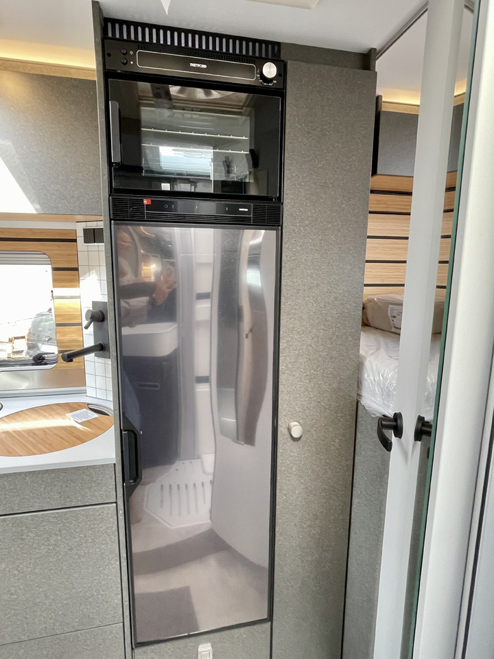 Camping-car profilé neuf HYMER / ERIBA MLT 580 4x4: photos 11