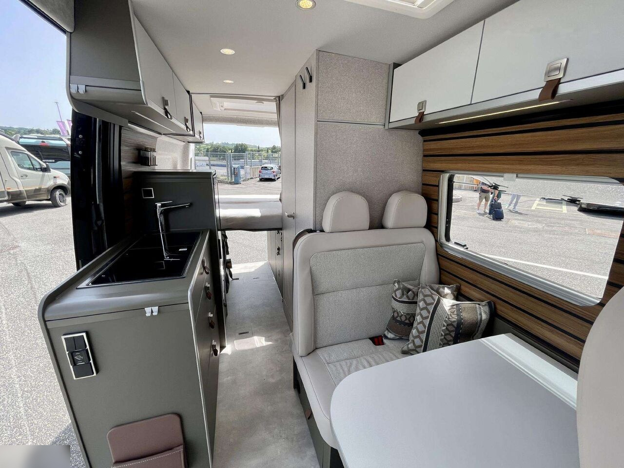 Hymer Grand Canyon S 4x4 - Fourgon aménagé: photos 5 Hymer Grand Canyon S 4x4 - Fourgon aménagé: photos 5