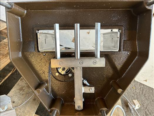 Dedy Chocolate shavings machine - Machine agroalimentaire: photos 4 Dedy Chocolate shavings machine - Machine agroalimentaire: photos 4