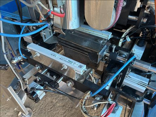 Food Machinery Co E4230 VFFS Bagger - Machine d'emballage et de conditionnement: photos 4 Food Machinery Co E4230 VFFS Bagger - Machine d'emballage et de conditionnement: photos 4