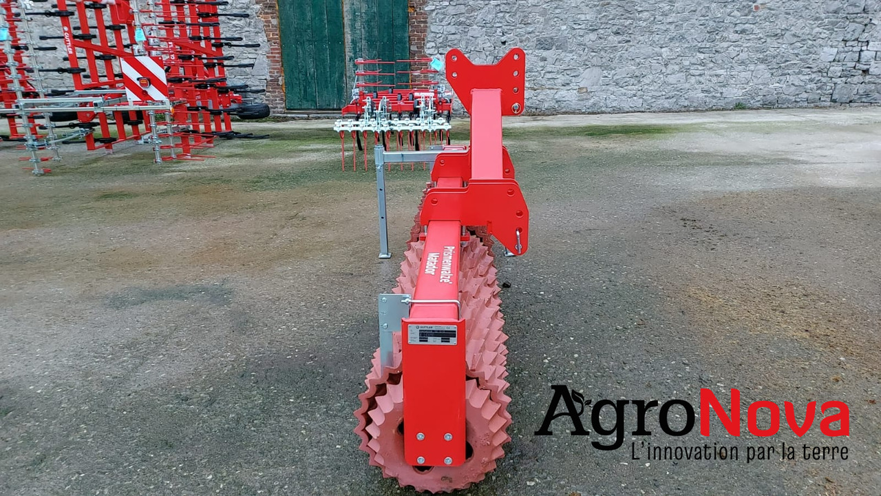 GÜTTLER Matador 30 - Rouleau agricole: photos 2 GÜTTLER Matador 30 - Rouleau agricole: photos 2