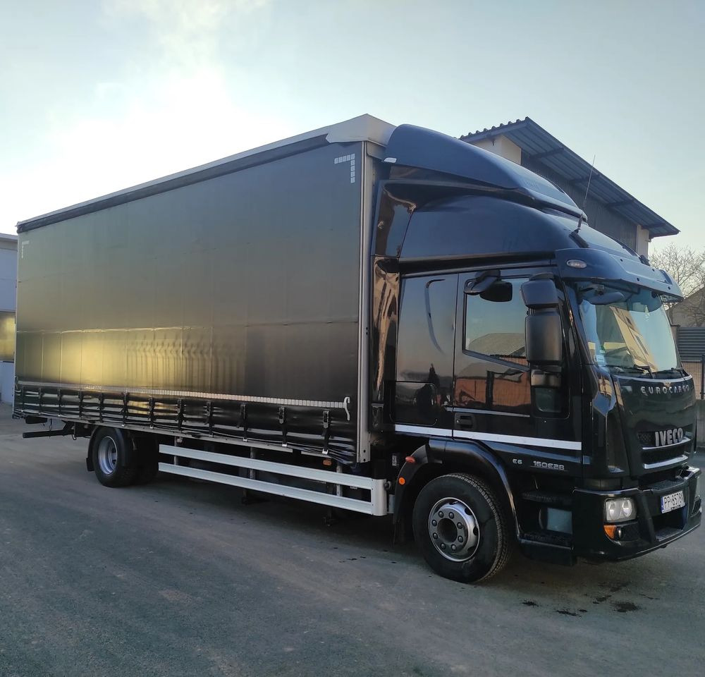 Iveco EUROCARGO 160E28 19 PAL. / FIRANKA / MANUAL / - Camion à rideaux coulissants: photos 2 Iveco EUROCARGO 160E28 19 PAL. / FIRANKA / MANUAL / - Camion à rideaux coulissants: photos 2