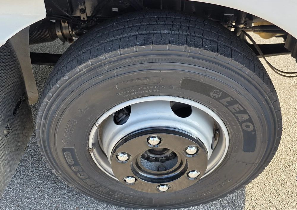 MAN TGL 12.250 / KONTENER / IZOTERMA / WINDA / 2019R / EURO 6 / PEŁEN SERWIS / 6 TON ŁADOWNOŚĆ / SPROWADZONY / ZADBANY / JAK NOWY / KSIĄŻKA SERWISOWA / E6 / 17 PALET - crédit-bail MAN TGL 12.250 / KONTENER / IZOTERMA / WINDA / 2019R / EURO 6 / PEŁEN SERWIS / 6 TON ŁADOWNOŚĆ / SPROWADZONY / ZADBANY / JAK NOWY / KSIĄŻKA SERWISOWA / E6 / 17 PALET: photos 20 MAN TGL 12.250 / KONTENER / IZOTERMA / WINDA / 2019R / EURO 6 / PEŁEN SERWIS / 6 TON ŁADOWNOŚĆ / SPROWADZONY / ZADBANY / JAK NOWY / KSIĄŻKA SERWISOWA / E6 / 17 PALET - crédit-bail MAN TGL 12.250 / KONTENER / IZOTERMA / WINDA / 2019R / EURO 6 / PEŁEN SERWIS / 6 TON ŁADOWNOŚĆ / SPROWADZONY / ZADBANY / JAK NOWY / KSIĄŻKA SERWISOWA / E6 / 17 PALET: photos 20