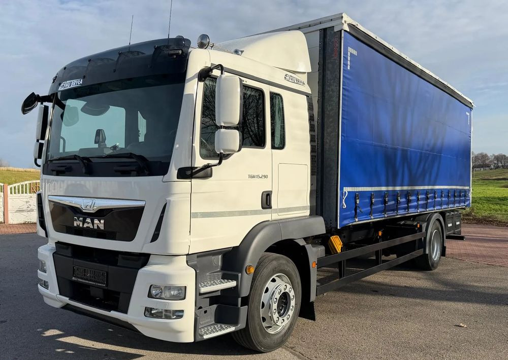 MAN TGM 15.290 / FIRANKA / 2016R / KLIMA POSTOJOWA /SPROWADZONY/ 8T ŁADOWNOŚĆ / 17 PALET / E6 / WINDA / - Camion à rideaux coulissants: photos 1 MAN TGM 15.290 / FIRANKA / 2016R / KLIMA POSTOJOWA /SPROWADZONY/ 8T ŁADOWNOŚĆ / 17 PALET / E6 / WINDA / - Camion à rideaux coulissants: photos 1