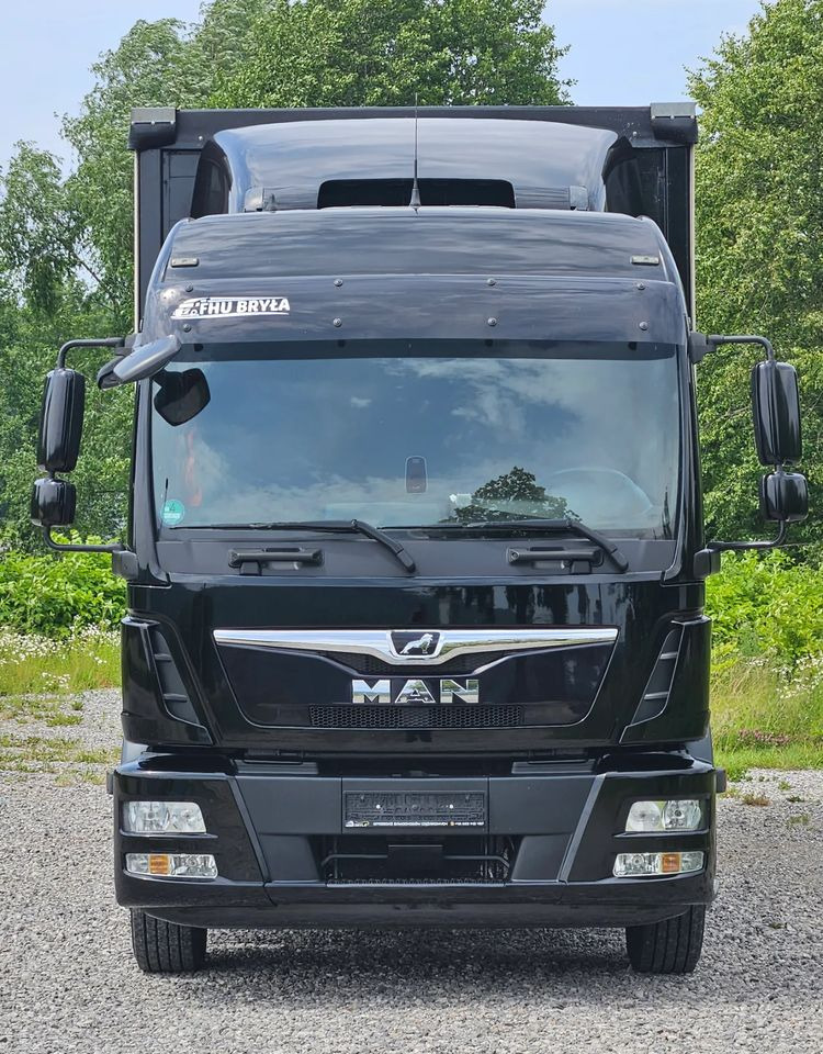 MAN TGM 15.290 / FIRANKA / 2019R / SPROWADZONY/ 7500 ŁADOWNOŚĆ / 18 PALET / E6 / JAK NOWY / WINDA / - Camion à rideaux coulissants: photos 3 MAN TGM 15.290 / FIRANKA / 2019R / SPROWADZONY/ 7500 ŁADOWNOŚĆ / 18 PALET / E6 / JAK NOWY / WINDA / - Camion à rideaux coulissants: photos 3