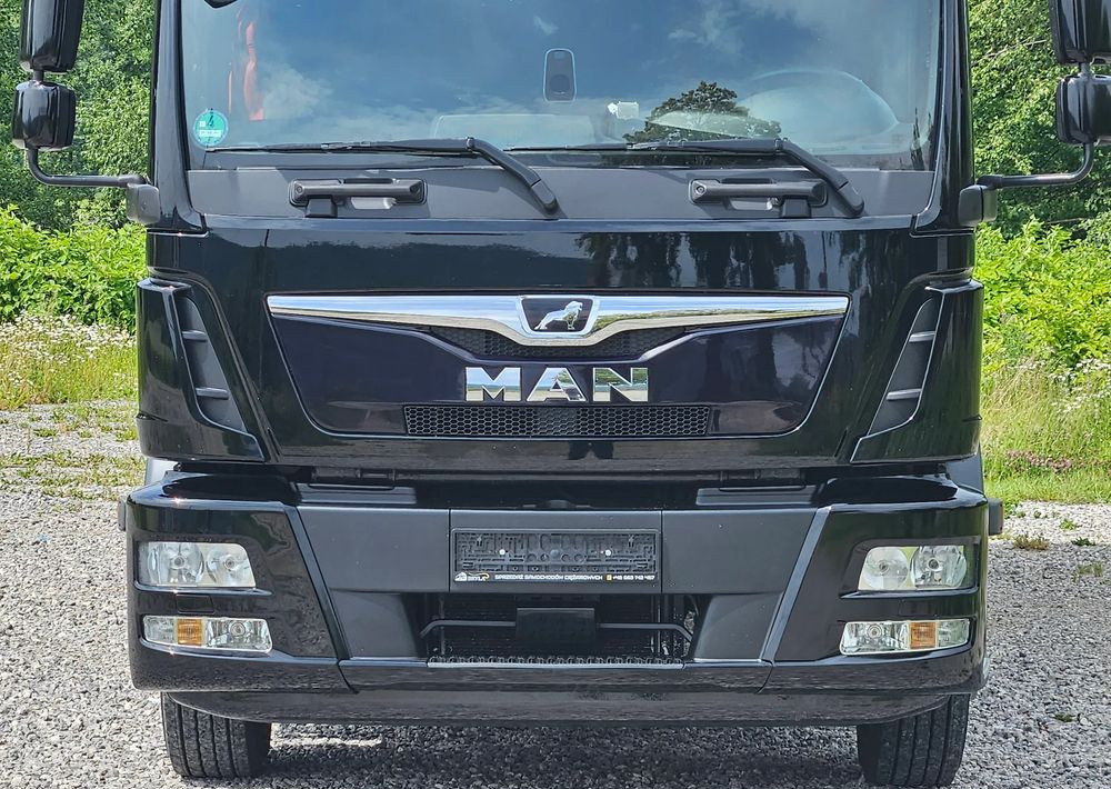 MAN TGM 15.290 / FIRANKA / 2019R / SPROWADZONY/ 7500 ŁADOWNOŚĆ / 18 PALET / E6 / JAK NOWY / WINDA / - Camion à rideaux coulissants: photos 4 MAN TGM 15.290 / FIRANKA / 2019R / SPROWADZONY/ 7500 ŁADOWNOŚĆ / 18 PALET / E6 / JAK NOWY / WINDA / - Camion à rideaux coulissants: photos 4