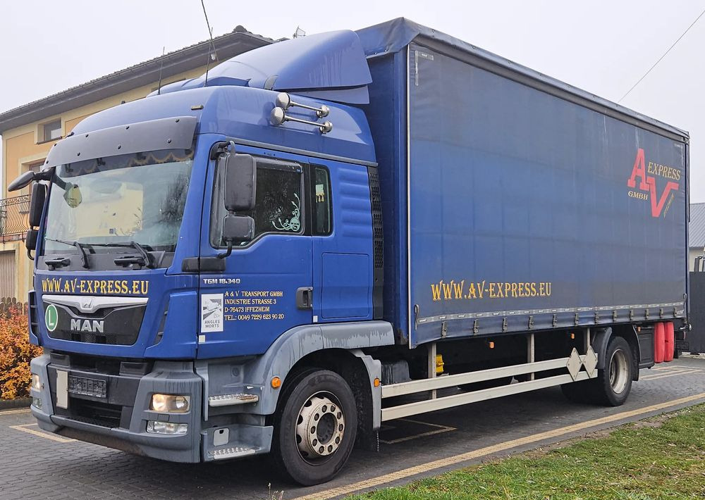 MAN TGM 18.340 / FIRANKA / SPROWADZONY / 9100 ŁADOWNOŚĆ / 18 PALET / E6 / WINDA / - Camion à rideaux coulissants: photos 1 MAN TGM 18.340 / FIRANKA / SPROWADZONY / 9100 ŁADOWNOŚĆ / 18 PALET / E6 / WINDA / - Camion à rideaux coulissants: photos 1