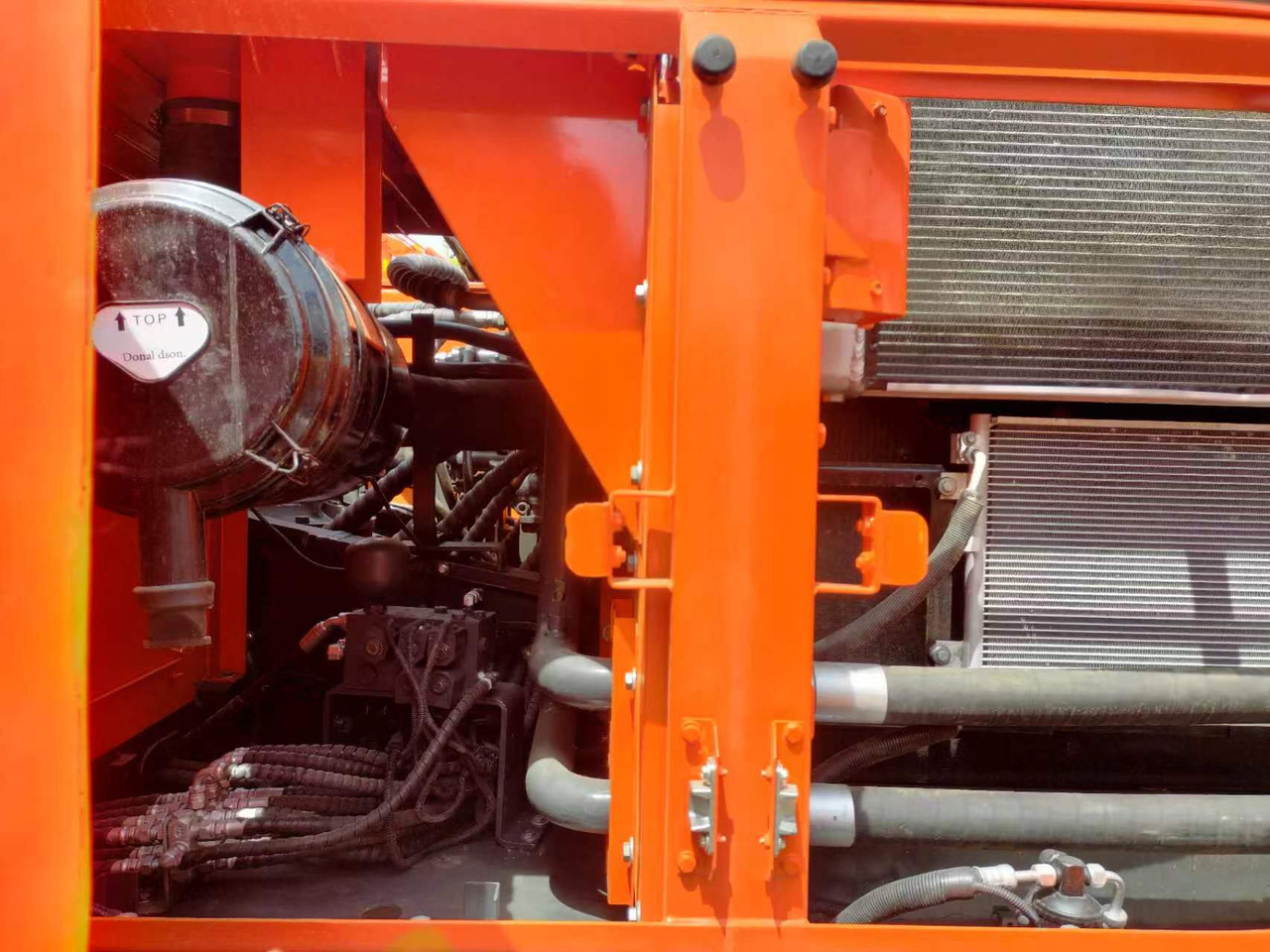 Doosan DX 300 Korea imports doosan DX300 - Pelle sur chenille: photos 3 Doosan DX 300 Korea imports doosan DX300 - Pelle sur chenille: photos 3