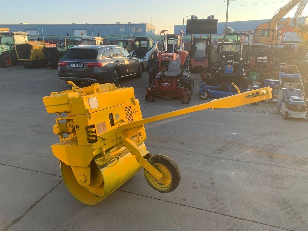 Benford MBR 71L - Compacteur à pieds de mouton/ Monocylindre: photos 3 Benford MBR 71L - Compacteur à pieds de mouton/ Monocylindre: photos 3