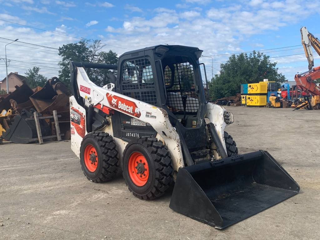 Bobcat S 76 - Mini chargeuse: photos 1 Bobcat S 76 - Mini chargeuse: photos 1