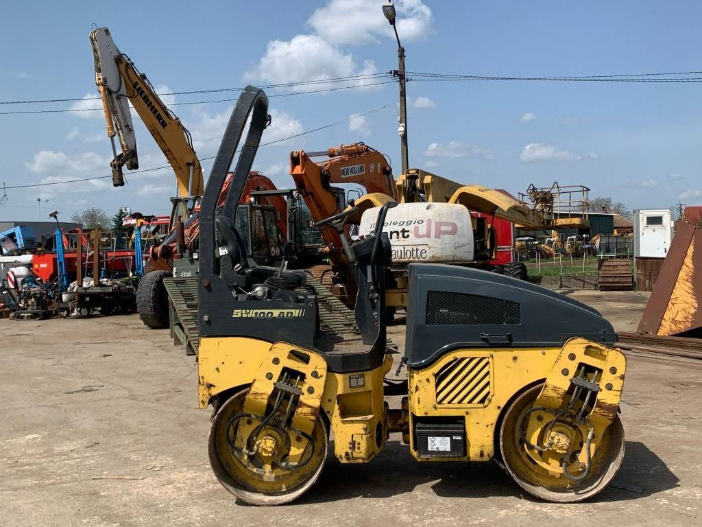 Bomag BW 100 AD-4 - Rouleau compresseur: photos 5 Bomag BW 100 AD-4 - Rouleau compresseur: photos 5